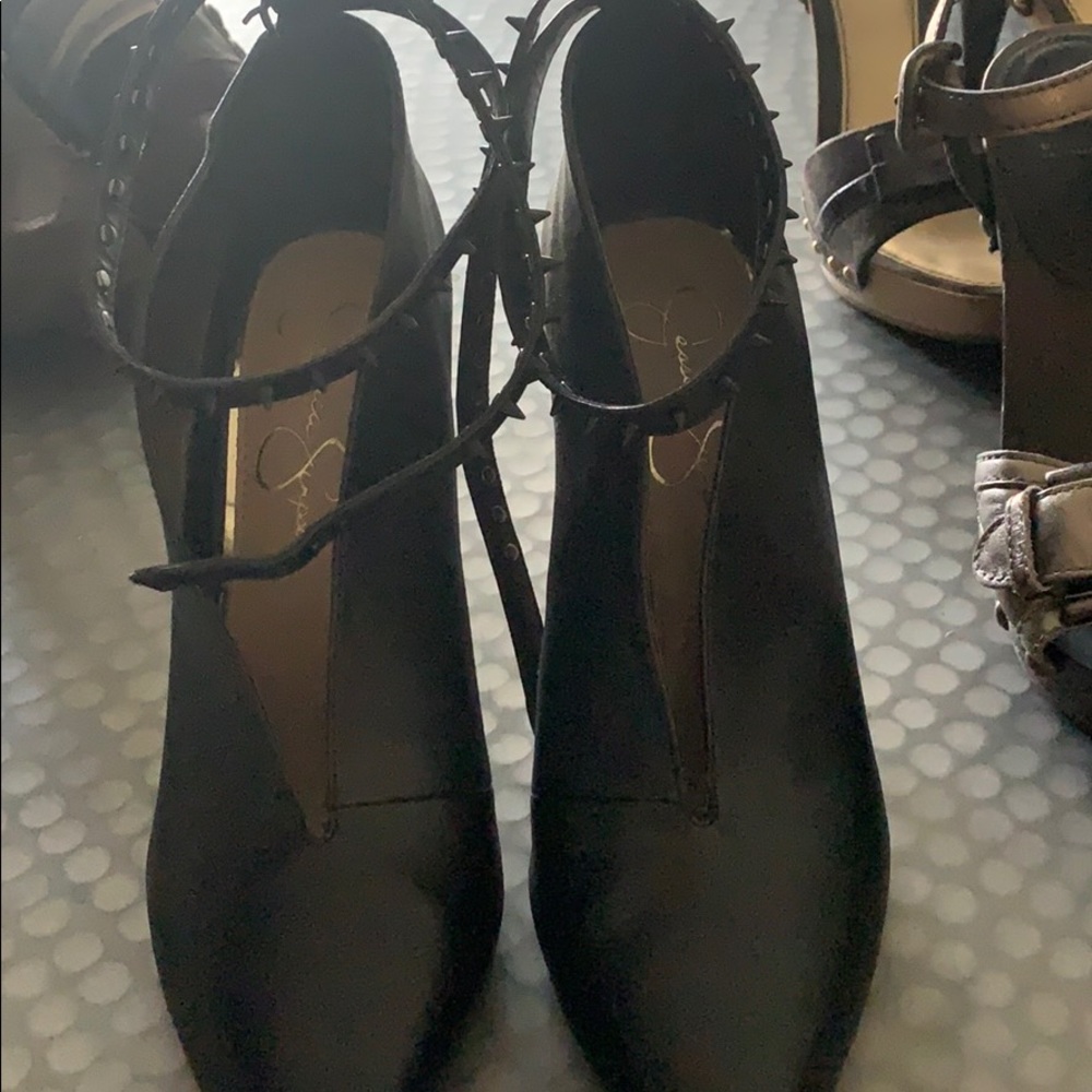 Jessica Simpson heels